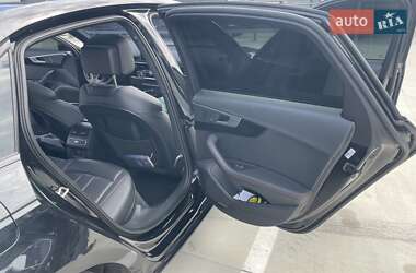 Седан Audi A4 2018 в 