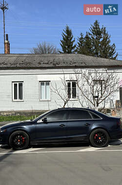 Седан Audi A4 2012 в 