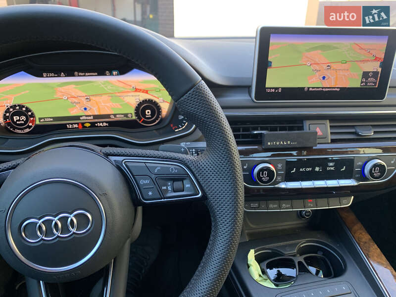 Седан Audi A4 2016 в Львове