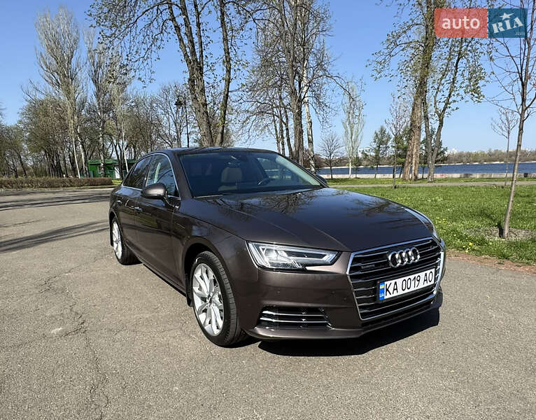 Седан Audi A4 2016 в 