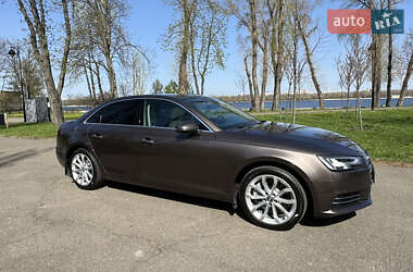 Седан Audi A4 2016 в 