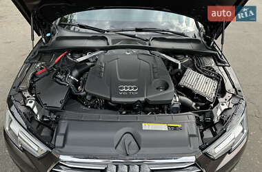 Седан Audi A4 2016 в 