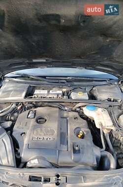 Универсал Audi A4 2006 в Яворове