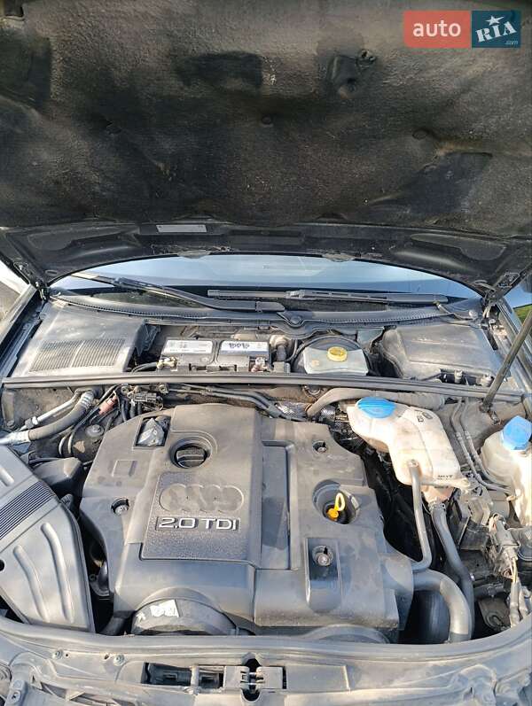 Универсал Audi A4 2006 в Яворове