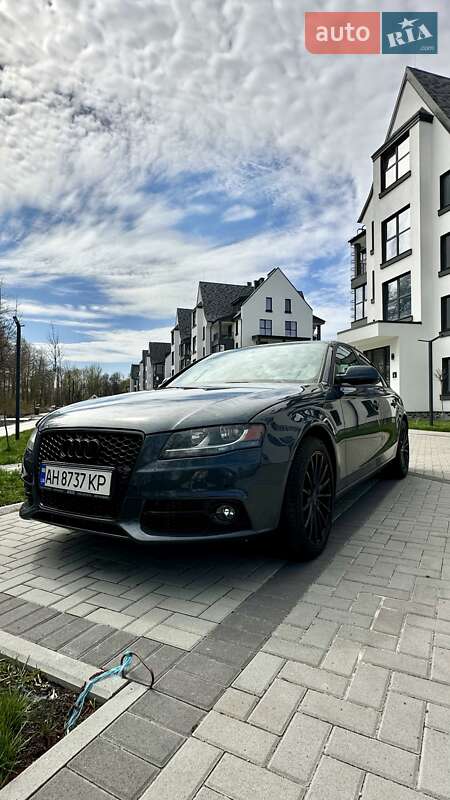 Седан Audi A4 2010 в Киеве