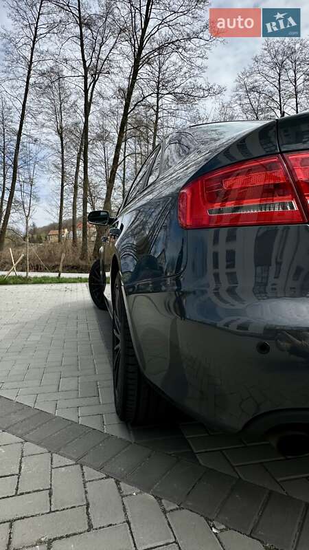 Седан Audi A4 2010 в Киеве