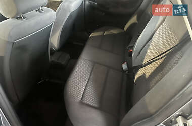 Седан Audi A4 1995 в 