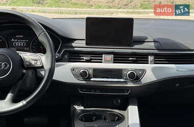 Седан Audi A4 2016 в 