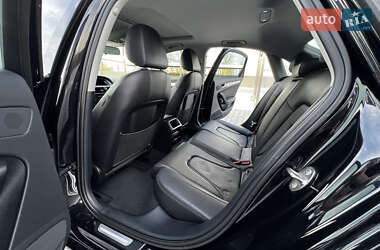 Седан Audi A4 2013 в 