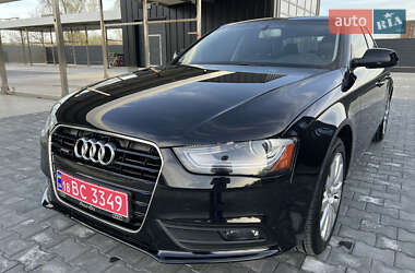 Седан Audi A4 2013 в 