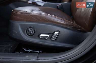 Седан Audi A4 2012 в 