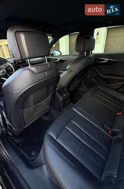 Седан Audi A4 2016 в 