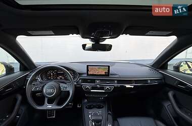 Седан Audi A4 2018 в 