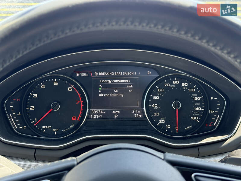 Седан Audi A4 2018 в Ужгороде