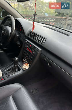Универсал Audi A4 2002 в 