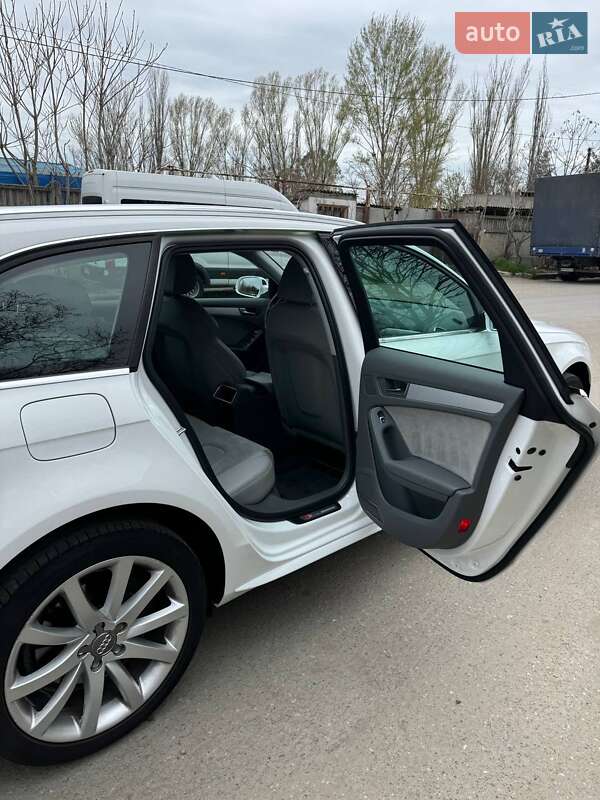 Универсал Audi A4 2015 в Одессе