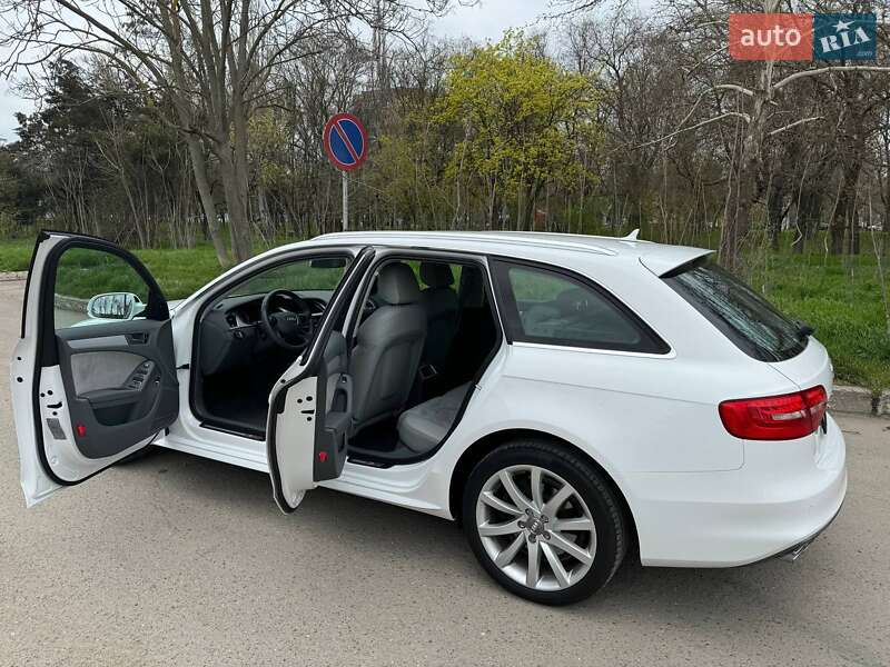 Универсал Audi A4 2015 в Одессе