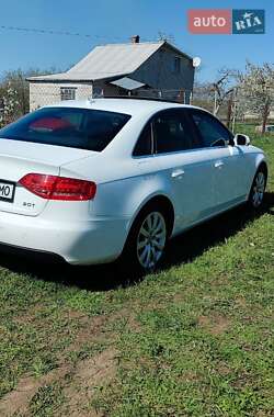 Седан Audi A4 2011 в 