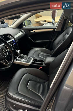 Седан Audi A4 2015 в 