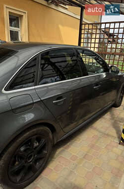 Седан Audi A4 2015 в 