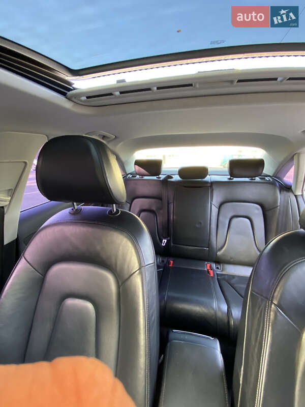 Седан Audi A4 2011 в Киеве