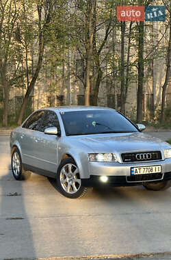 Седан Audi A4 2003 в 