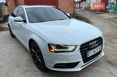 Седан Audi A4 2013 в Полтаве