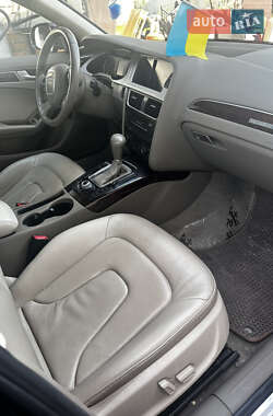 Седан Audi A4 2010 в 