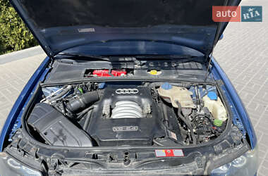 Седан Audi A4 2002 в 