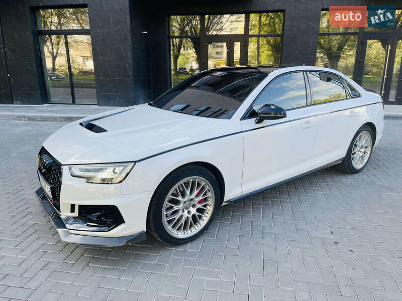 Седан Audi A4 2016 в Львове