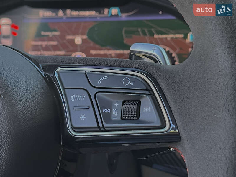 Седан Audi A4 2016 в Львове