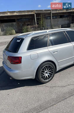 Универсал Audi A4 2005 в 