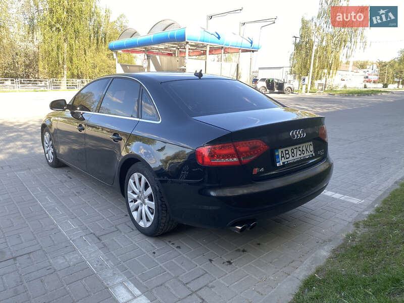 Седан Audi A4 2009 в Тернополе