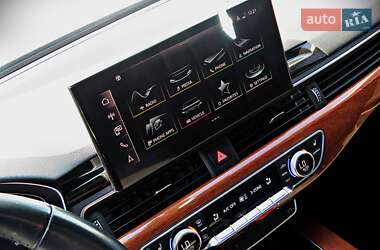 Седан Audi A4 2019 в 