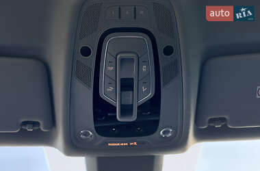 Седан Audi A4 2015 в 