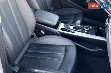 Седан Audi A4 2015 в 