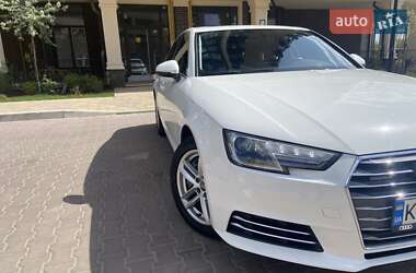 Седан Audi A4 2015 в Києві