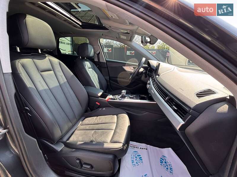 Седан Audi A4 2018 в Львове