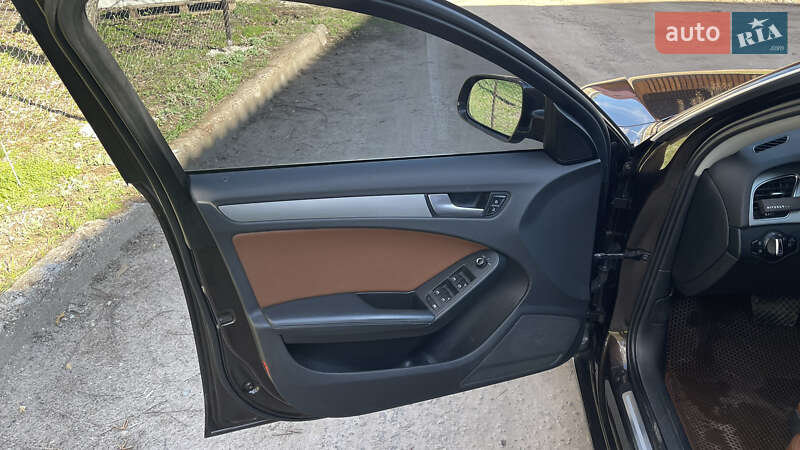 Универсал Audi A4 2011 в Ахтырке