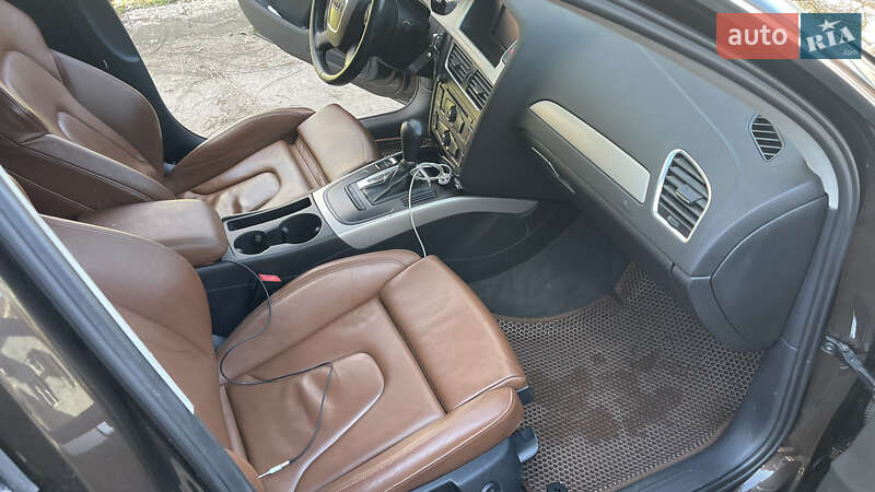 Универсал Audi A4 2011 в Ахтырке