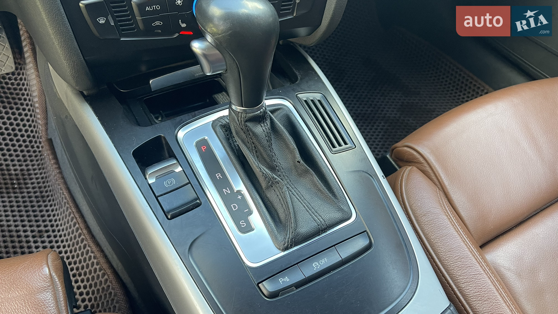 2011 Audi A4 - мініатюра 22
