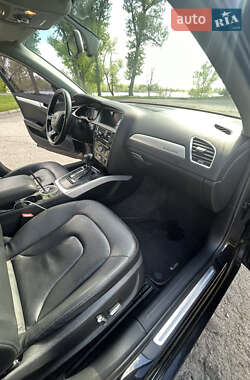 Седан Audi A4 2012 в 