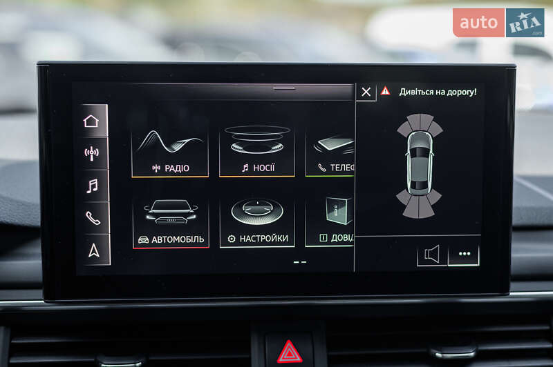 Седан Audi A4 2019 в Львове