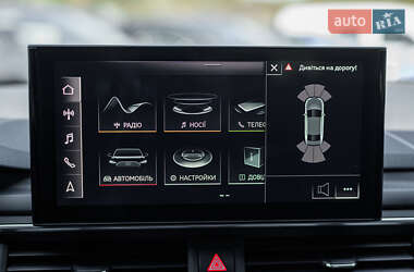 Седан Audi A4 2019 в 
