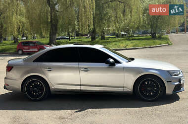 Седан Audi A4 2017 в 