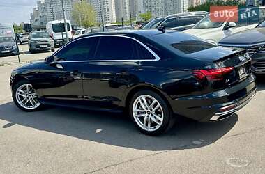 Седан Audi A4 2020 в 