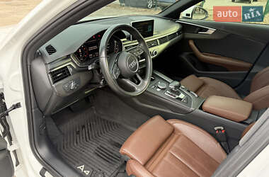 Седан Audi A4 2019 в 
