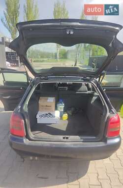 Универсал Audi A4 1999 в 