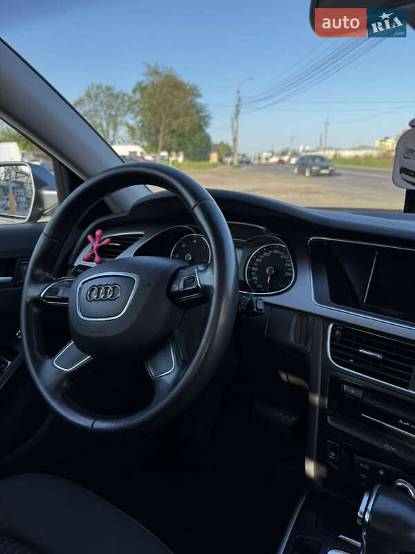 Универсал Audi A4 2012 в Черновцах