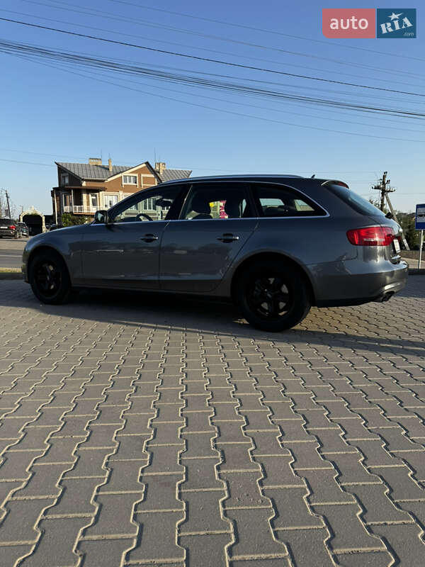 Универсал Audi A4 2012 в Черновцах
